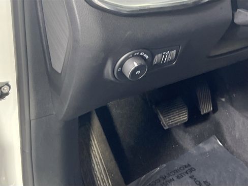 Used 2024 Jeep Compass Limited AWD/4WD image 10