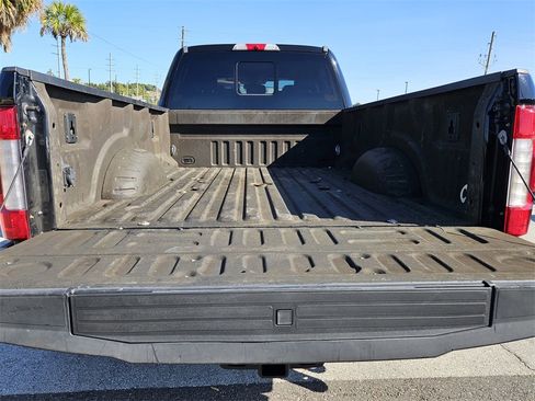 Used 2017 Ford F450 Lariat w/ Lariat Ultimate Package image 28