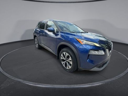 Used 2023 Nissan Rogue SV FWD image 2