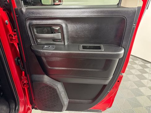 Used 2023 RAM 1500 Express w/ Wheel & Sound Group image 26