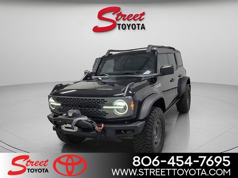 Used 2022 Ford Bronco Everglades image 1