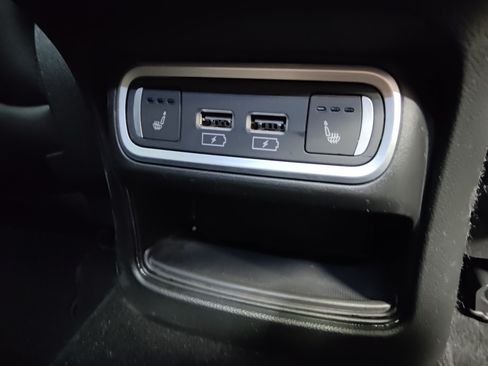 Used 2025 Alfa Romeo Stelvio Sprint AWD/4WD image 24