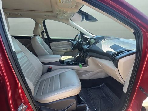 Used 2019 Ford Escape SEL AWD/4WD image 27