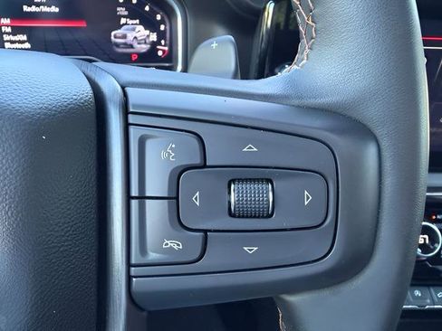 Used 2024 GMC Sierra 1500 AT4 w/ Technology Package AWD/4WD image 16