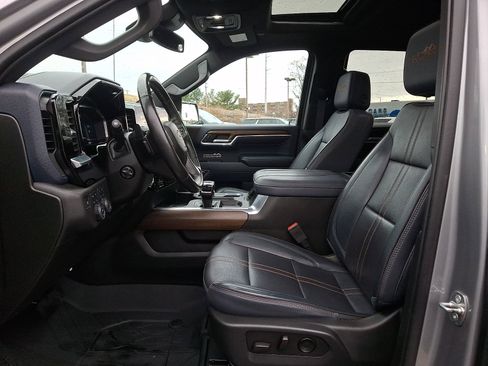 Certified 2023 Chevrolet Silverado 1500 High Country w/ High Country Premium Package image 13