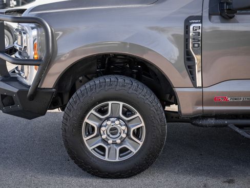 Used 2023 Ford F350 Lariat w/ FX4 Off-Road Package image 10