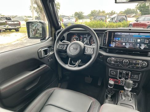 New 2026 Jeep Wrangler Unlimited Rubicon image 37