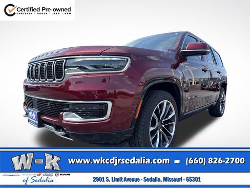 Certified 2022 Jeep Wagoneer Series III w/ Premium Group I AWD/4WD image 15