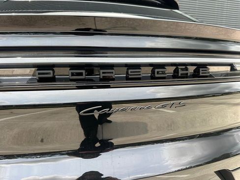 New 2026 Porsche Cayenne GTS AWD/4WD image 13