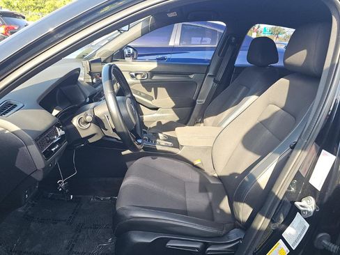 Used 2023 Honda Civic Sport image 10