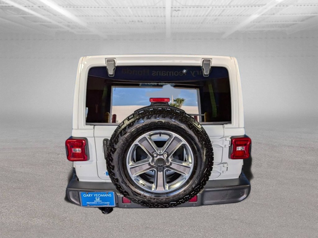 Used 2020 Jeep Wrangler Unlimited Sahara AWD/4WD image 6