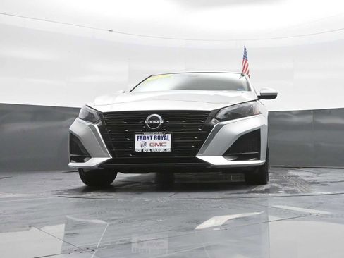 Used 2023 Nissan Altima 2.5 SV image 37