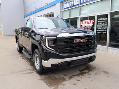 New 2026 GMC Sierra 1500 Pro w/ Pro Value Package