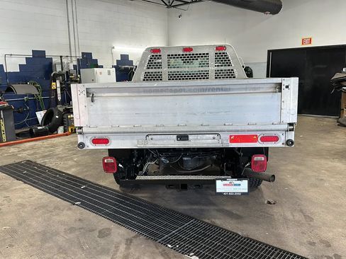 Used 2017 Ford F250 XL RWD image 4
