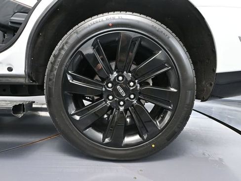 Used 2022 Lincoln Navigator Black Label AWD/4WD image 15