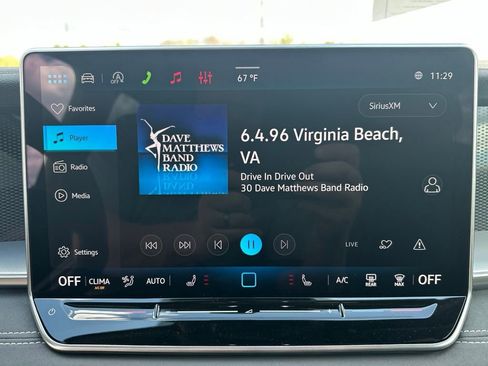New 2026 Volkswagen Tiguan SE R-Line AWD/4WD image 17