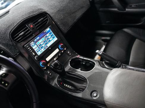 Used 2011 Chevrolet Corvette Grand Sport w/ Preferred Equipment Group RWD image 7