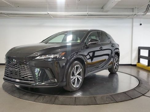 Used 2025 Lexus RX 350 Premium w/ Accessory Package AWD/4WD image 5