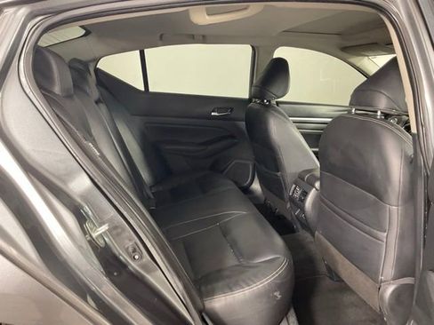 Used 2020 Nissan Altima 2.5 SL FWD image 28