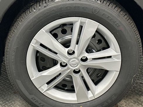 Certified 2024 Nissan Kicks S w/ Interior Electronics Package image 17