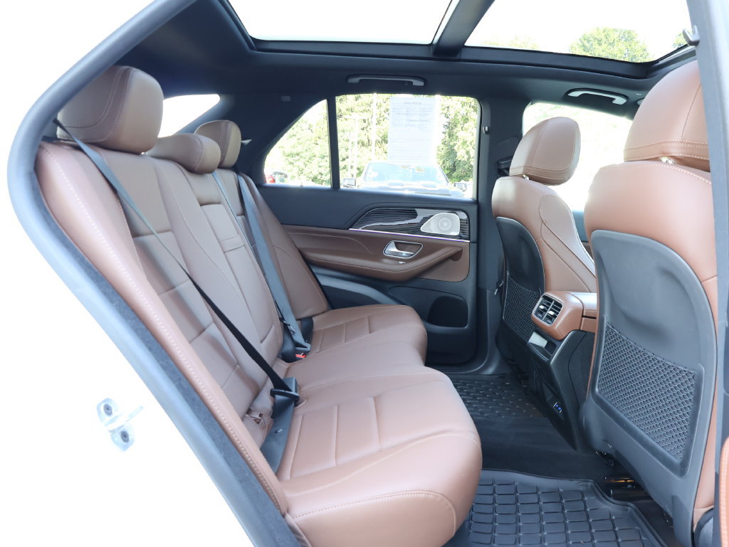 Used 2024 Mercedes-Benz GLE 450 4MATIC image 36