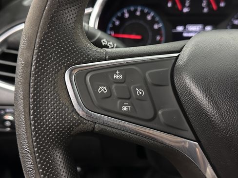Used 2020 Chevrolet Malibu LT FWD image 18