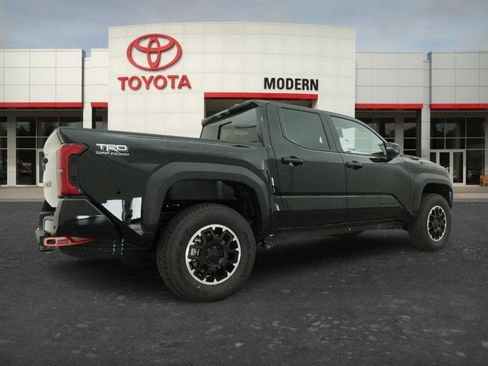 New 2026 Toyota Tacoma TRD Off-Road AWD/4WD image 21