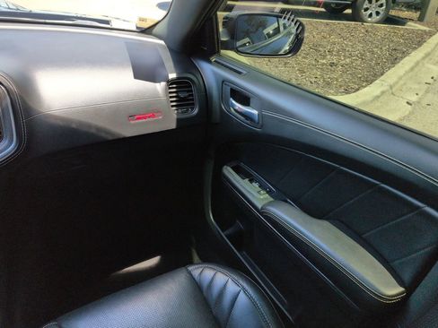 Used 2020 Dodge Charger SRT Hellcat w/ Harman/Kardon Audio Group RWD image 17