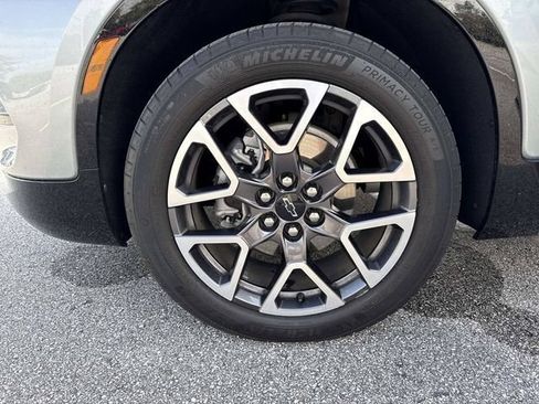 Used 2024 Chevrolet Blazer RS w/ Enhanced Convenience Package FWD image 34