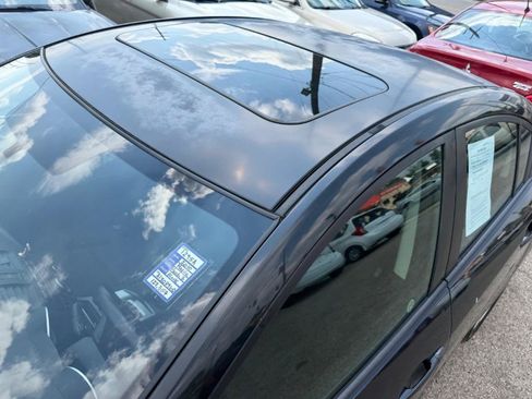 Used 2010 MAZDA MAZDA3 i Touring FWD image 19