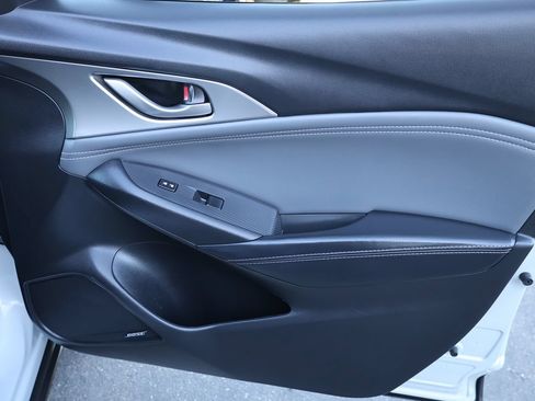 Used 2019 MAZDA CX-3 Touring w/ Preferred Equipment Package FWD image 15