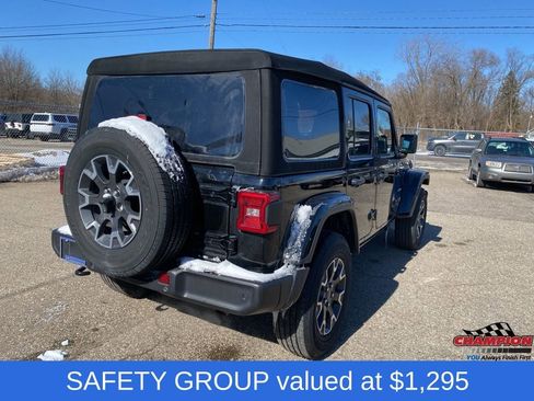 Used 2024 Jeep Wrangler Sahara w/ Technology Group image 6