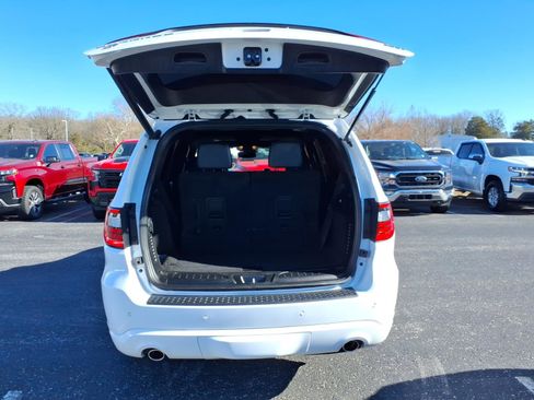 Used 2023 Dodge Durango GT image 7