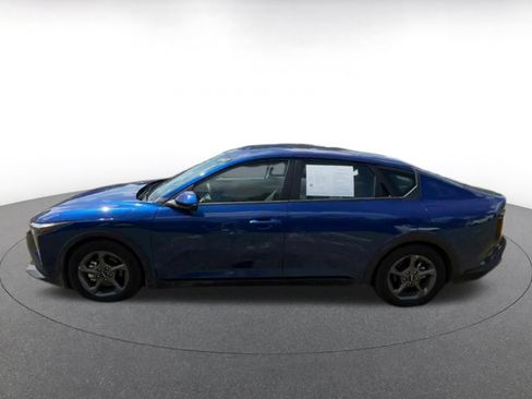 Used 2025 Kia K4 FWD image 9