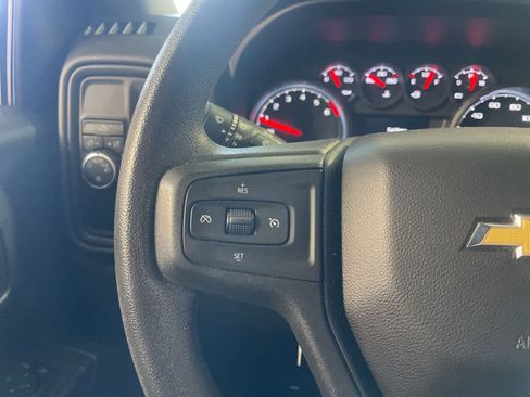Used 2022 Chevrolet Silverado 1500 Custom RWD image 25