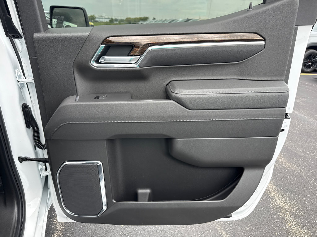 New 2026 GMC Sierra 1500 Elevation w/ Preferred Package AWD/4WD image 32
