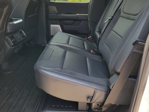 Used 2025 Ford F150 Raptor AWD/4WD image 10