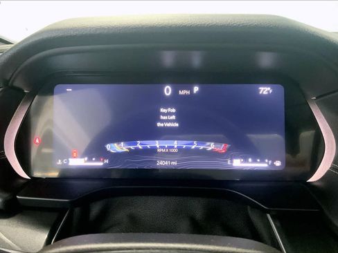 Used 2023 Jeep Grand Cherokee Altitude image 15