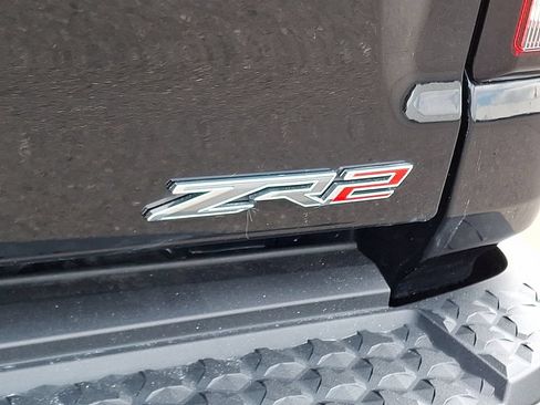 Used 2023 Chevrolet Colorado ZR2 w/ ZR2 Convenience Package III AWD/4WD image 33