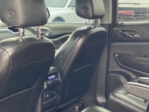 Used 2018 GMC Acadia SLT image 6