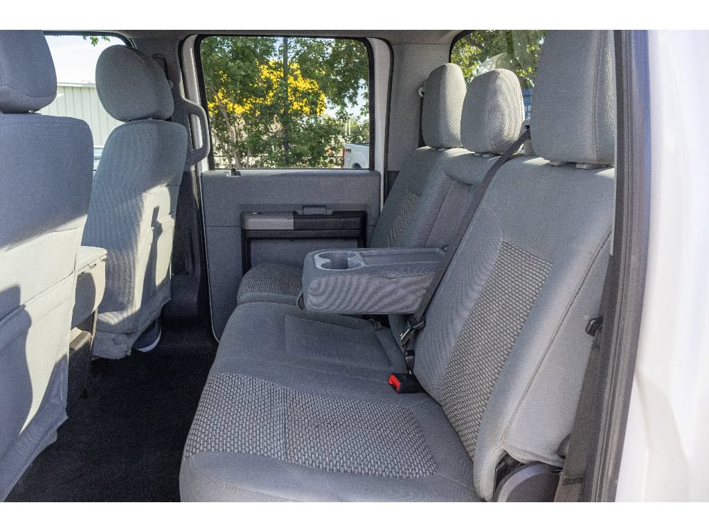 Used 2015 Ford F250 XLT w/ XLT Interior Package AWD/4WD image 13