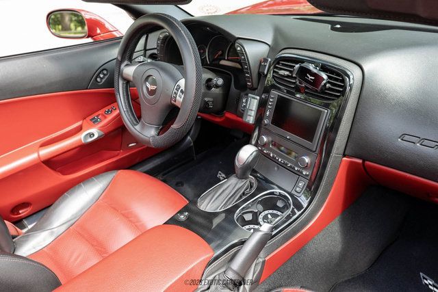 Used 2008 Chevrolet Corvette Convertible w/ Preferred Equipment Group RWD image 31