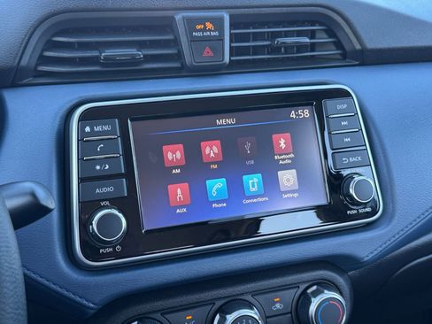 Used 2025 Nissan Versa SV image 20