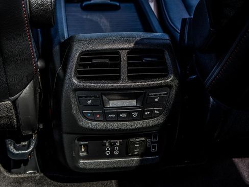 Used 2022 Honda Pilot Black Edition image 37