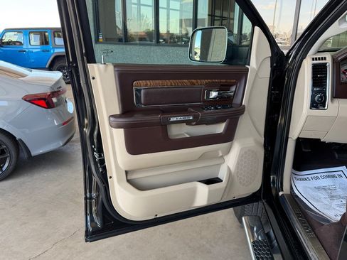 Used 2018 RAM 3500 Laramie Longhorn w/ Convenience Group AWD/4WD image 21