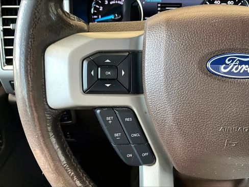 Used 2017 Ford F250 King Ranch w/ King Ranch Ultimate Package AWD/4WD image 23