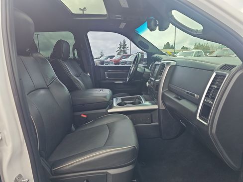 Used 2018 RAM 1500 Limited image 31