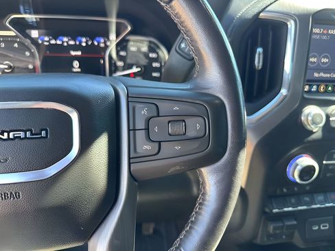 Used 2021 GMC Sierra 2500 Denali w/ Denali Ultimate Package image 31