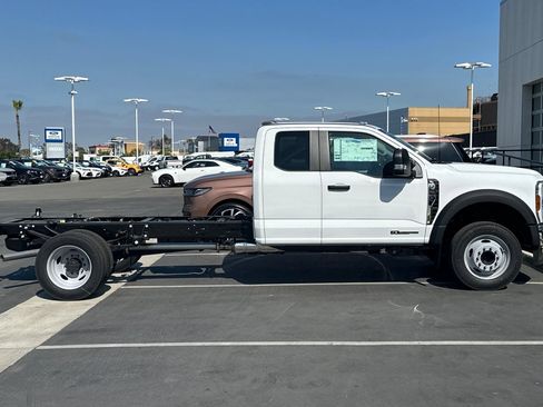 New 2026 Ford F550 2WD SuperCab Super Duty image 2