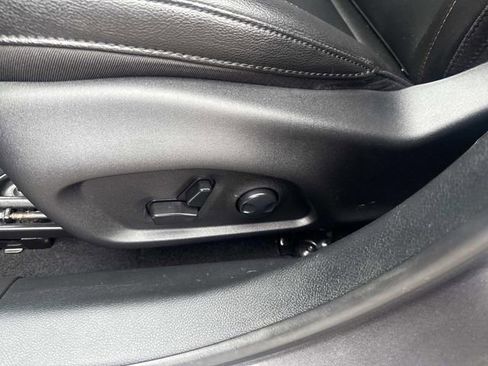 Used 2024 Jeep Compass Limited image 22